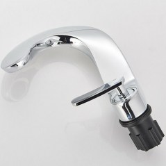 miscelatore-rubinetto-lavabo-moderno-cascata-01011