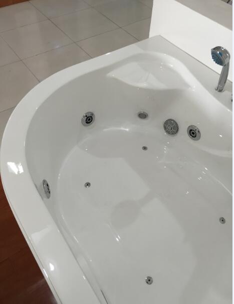 vasca-idro-relax-170x115x63h-2-versioni-frontale-bocchette_1615822701_832