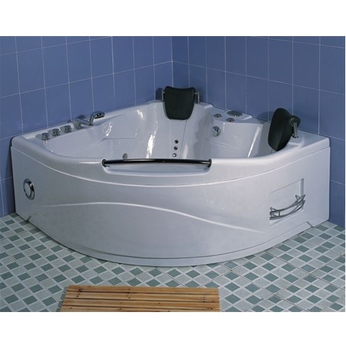 Vasca Idromassaggio 150x150 Full Optional 21 getti ozonoterapia cromoterapia idro airpool e whirlpool VS007